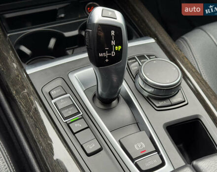 Чорний БМВ Х5, об'ємом двигуна 2.99 л та пробігом 70 тис. км за 41500 $, фото 37 на Automoto.ua