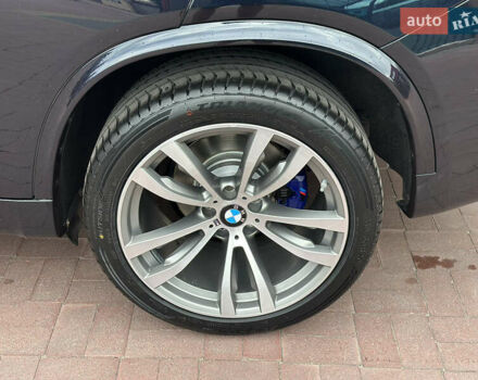 Черный БМВ Х5, объемом двигателя 3 л и пробегом 275 тыс. км за 35900 $, фото 16 на Automoto.ua