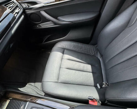 Черный БМВ Х5, объемом двигателя 2 л и пробегом 54 тыс. км за 37700 $, фото 16 на Automoto.ua