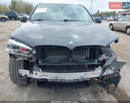 Черный БМВ Х5, объемом двигателя 2 л и пробегом 73 тыс. км за 9800 $, фото 4 на Automoto.ua