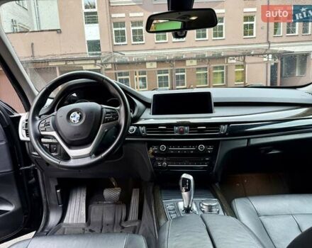 Чорний БМВ Х5, об'ємом двигуна 2 л та пробігом 175 тис. км за 29000 $, фото 3 на Automoto.ua