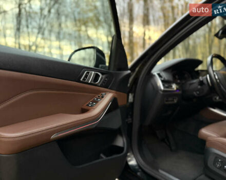 Черный БМВ Х5, объемом двигателя 3 л и пробегом 249 тыс. км за 36000 $, фото 6 на Automoto.ua