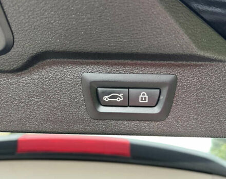 Чорний БМВ Х5, об'ємом двигуна 2 л та пробігом 96 тис. км за 34999 $, фото 25 на Automoto.ua