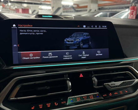 Чорний БМВ Х5, об'ємом двигуна 3 л та пробігом 107 тис. км за 63999 $, фото 57 на Automoto.ua