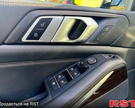 Черный БМВ Х5, объемом двигателя 3 л и пробегом 54 тыс. км за 51500 $, фото 11 на Automoto.ua