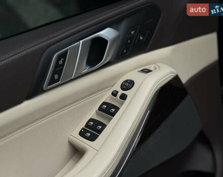 Чорний БМВ Х5, об'ємом двигуна 3 л та пробігом 156 тис. км за 63500 $, фото 34 на Automoto.ua