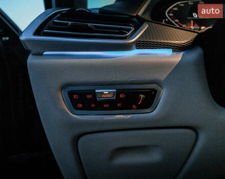 Чорний БМВ Х5, об'ємом двигуна 2.99 л та пробігом 124 тис. км за 64990 $, фото 31 на Automoto.ua