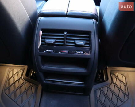 Чорний БМВ Х5, об'ємом двигуна 3 л та пробігом 180 тис. км за 56900 $, фото 41 на Automoto.ua