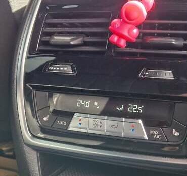 Чорний БМВ Х5, об'ємом двигуна 2.99 л та пробігом 212 тис. км за 52000 $, фото 10 на Automoto.ua