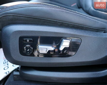 Чорний БМВ Х5, об'ємом двигуна 3 л та пробігом 180 тис. км за 56900 $, фото 13 на Automoto.ua