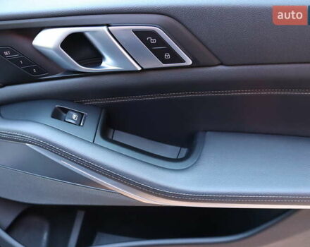 Чорний БМВ Х5, об'ємом двигуна 3 л та пробігом 180 тис. км за 56900 $, фото 35 на Automoto.ua