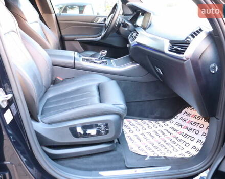 Чорний БМВ Х5, об'ємом двигуна 3 л та пробігом 180 тис. км за 56900 $, фото 36 на Automoto.ua