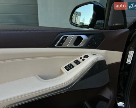 Черный БМВ Х5, объемом двигателя 3 л и пробегом 138 тыс. км за 56500 $, фото 63 на Automoto.ua