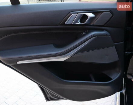 Чорний БМВ Х5, об'ємом двигуна 3 л та пробігом 180 тис. км за 56900 $, фото 42 на Automoto.ua