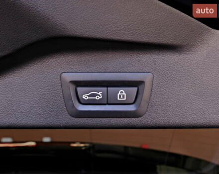 Черный БМВ Х5, объемом двигателя 3 л и пробегом 40 тыс. км за 75900 $, фото 66 на Automoto.ua