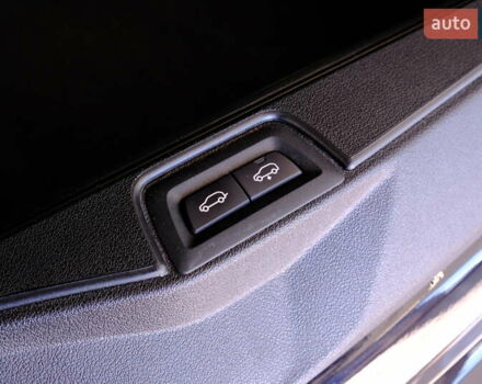 Черный БМВ Х5, объемом двигателя 3 л и пробегом 40 тыс. км за 75900 $, фото 65 на Automoto.ua