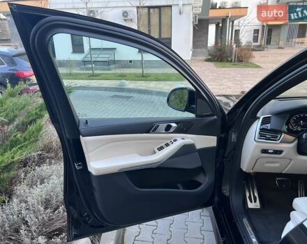 Черный БМВ Х5, объемом двигателя 3 л и пробегом 58 тыс. км за 64500 $, фото 12 на Automoto.ua