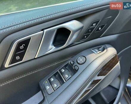 Черный БМВ Х5, объемом двигателя 3 л и пробегом 39 тыс. км за 56990 $, фото 39 на Automoto.ua