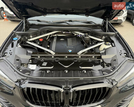 Черный БМВ Х5, объемом двигателя 3 л и пробегом 48 тыс. км за 59000 $, фото 32 на Automoto.ua