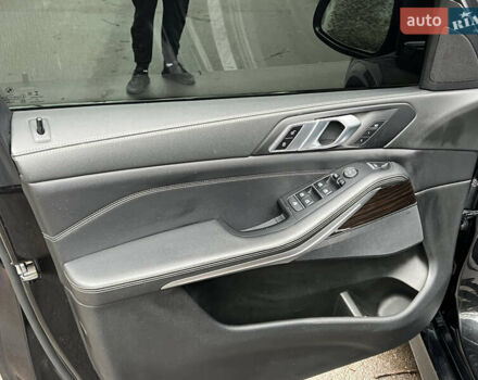 Чорний БМВ Х5, об'ємом двигуна 3 л та пробігом 117 тис. км за 45000 $, фото 23 на Automoto.ua