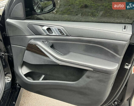 Чорний БМВ Х5, об'ємом двигуна 3 л та пробігом 117 тис. км за 45000 $, фото 29 на Automoto.ua