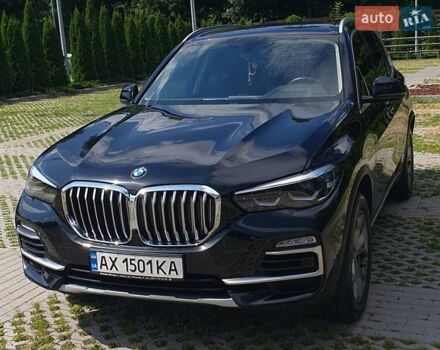 Чорний БМВ Х5, об'ємом двигуна 2 л та пробігом 73 тис. км за 53800 $, фото 1 на Automoto.ua