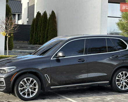 Черный БМВ Х5, объемом двигателя 3 л и пробегом 155 тыс. км за 38990 $, фото 3 на Automoto.ua