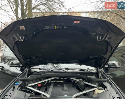 Чорний БМВ Х5, об'ємом двигуна 3 л та пробігом 117 тис. км за 45000 $, фото 60 на Automoto.ua