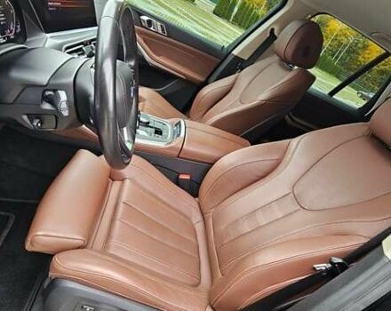 Черный БМВ Х5, объемом двигателя 2 л и пробегом 74 тыс. км за 53000 $, фото 32 на Automoto.ua