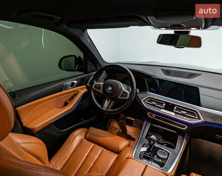 Чорний БМВ Х5, об'ємом двигуна 2 л та пробігом 60 тис. км за 59754 $, фото 10 на Automoto.ua
