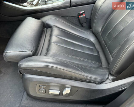 Черный БМВ Х5, объемом двигателя 3 л и пробегом 60 тыс. км за 61900 $, фото 30 на Automoto.ua