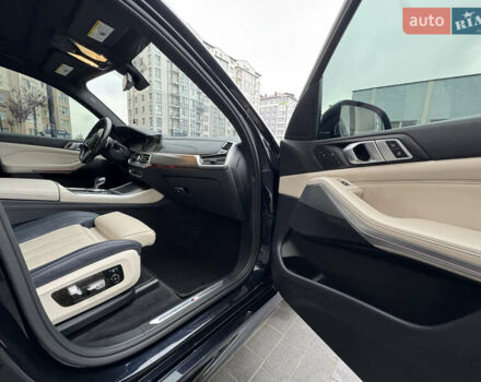 Черный БМВ Х5, объемом двигателя 3 л и пробегом 138 тыс. км за 53333 $, фото 33 на Automoto.ua