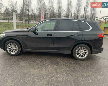 Чорний БМВ Х5, об'ємом двигуна 2 л та пробігом 226 тис. км за 43333 $, фото 3 на Automoto.ua
