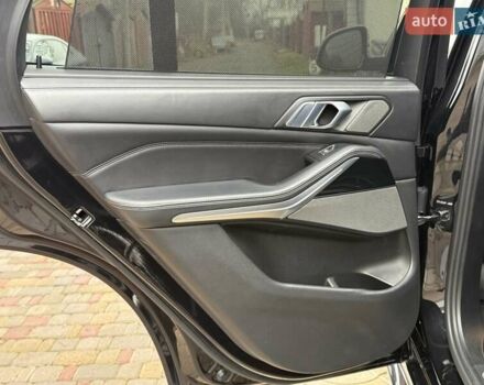 Чорний БМВ Х5, об'ємом двигуна 3 л та пробігом 149 тис. км за 59800 $, фото 12 на Automoto.ua