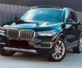 Черный БМВ Х5, объемом двигателя 3 л и пробегом 57 тыс. км за 38500 $, фото 1 на Automoto.ua