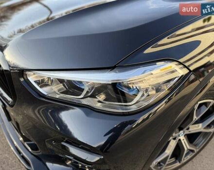 Черный БМВ Х5, объемом двигателя 3 л и пробегом 67 тыс. км за 75000 $, фото 3 на Automoto.ua