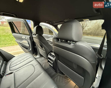 Черный БМВ Х5, объемом двигателя 2.99 л и пробегом 86 тыс. км за 81000 $, фото 74 на Automoto.ua