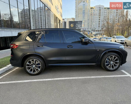 Чорний БМВ Х5, об'ємом двигуна 3 л та пробігом 69 тис. км за 69500 $, фото 4 на Automoto.ua