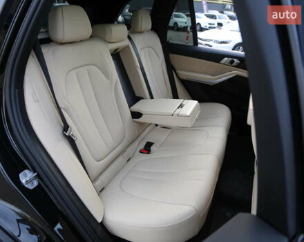 Черный БМВ Х5, объемом двигателя 3 л и пробегом 174 тыс. км за 49500 $, фото 10 на Automoto.ua