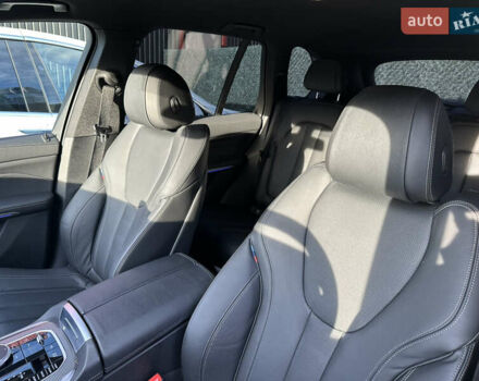 Чорний БМВ Х5, об'ємом двигуна 2.99 л та пробігом 70 тис. км за 70500 $, фото 8 на Automoto.ua