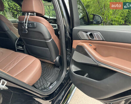 Черный БМВ Х5, объемом двигателя 4.39 л и пробегом 59 тыс. км за 84000 $, фото 32 на Automoto.ua