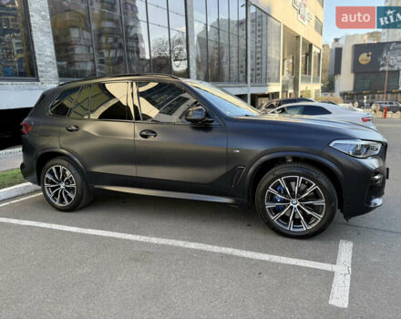 Чорний БМВ Х5, об'ємом двигуна 3 л та пробігом 69 тис. км за 69500 $, фото 3 на Automoto.ua