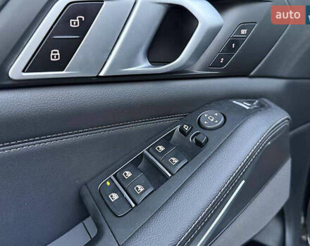 Черный БМВ Х5, объемом двигателя 3 л и пробегом 41 тыс. км за 58000 $, фото 21 на Automoto.ua