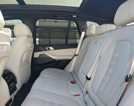 Чорний БМВ Х5, об'ємом двигуна 0 л та пробігом 15 тис. км за 48000 $, фото 6 на Automoto.ua