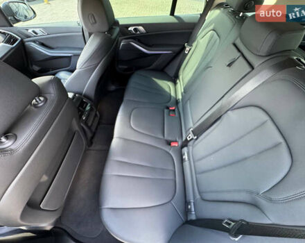 Черный БМВ Х5, объемом двигателя 2 л и пробегом 52 тыс. км за 61000 $, фото 15 на Automoto.ua