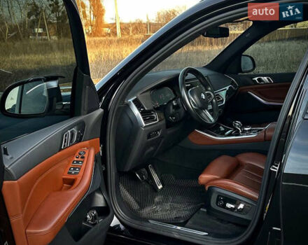 Черный БМВ Х5, объемом двигателя 3 л и пробегом 66 тыс. км за 64900 $, фото 7 на Automoto.ua