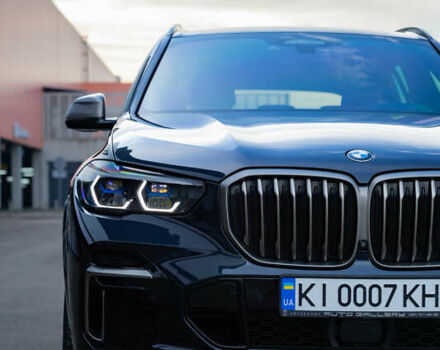 Черный БМВ Х5, объемом двигателя 2.99 л и пробегом 37 тыс. км за 95000 $, фото 1 на Automoto.ua