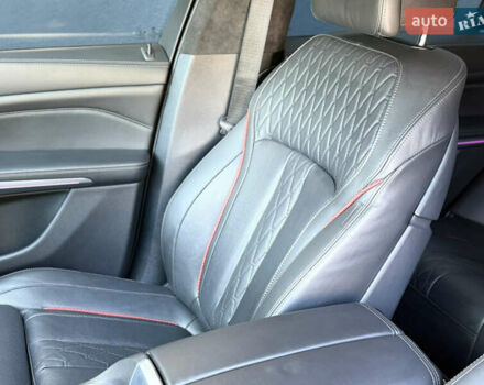 Чорний БМВ Х5, об'ємом двигуна 2.99 л та пробігом 65 тис. км за 90000 $, фото 33 на Automoto.ua