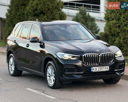Черный БМВ Х5, объемом двигателя 2 л и пробегом 78 тыс. км за 56900 $, фото 2 на Automoto.ua