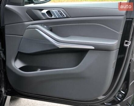 Черный БМВ Х5, объемом двигателя 3 л и пробегом 55 тыс. км за 72999 $, фото 33 на Automoto.ua